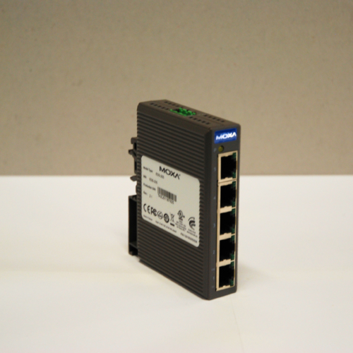 1201002050400 - Hub MOXA